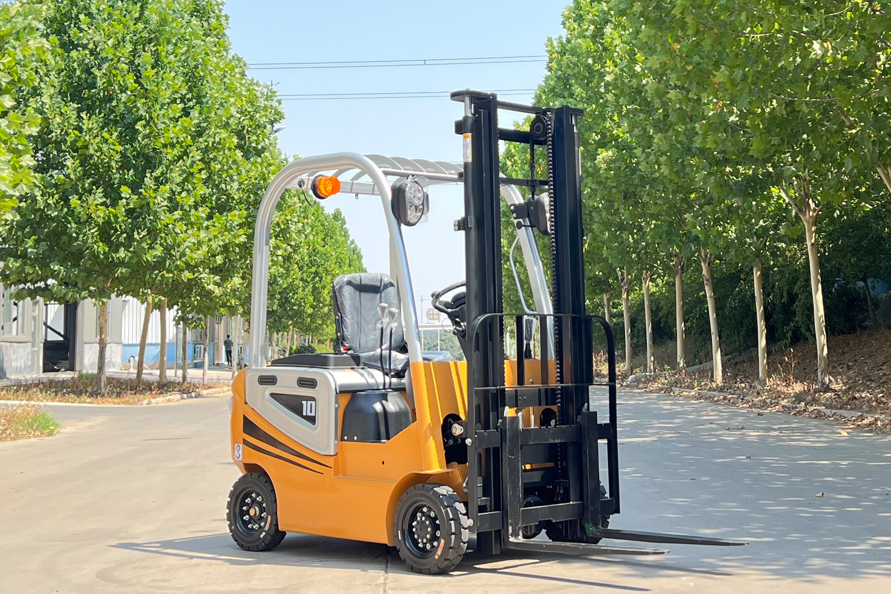 YJ-10 Electric ForkliftChariot 