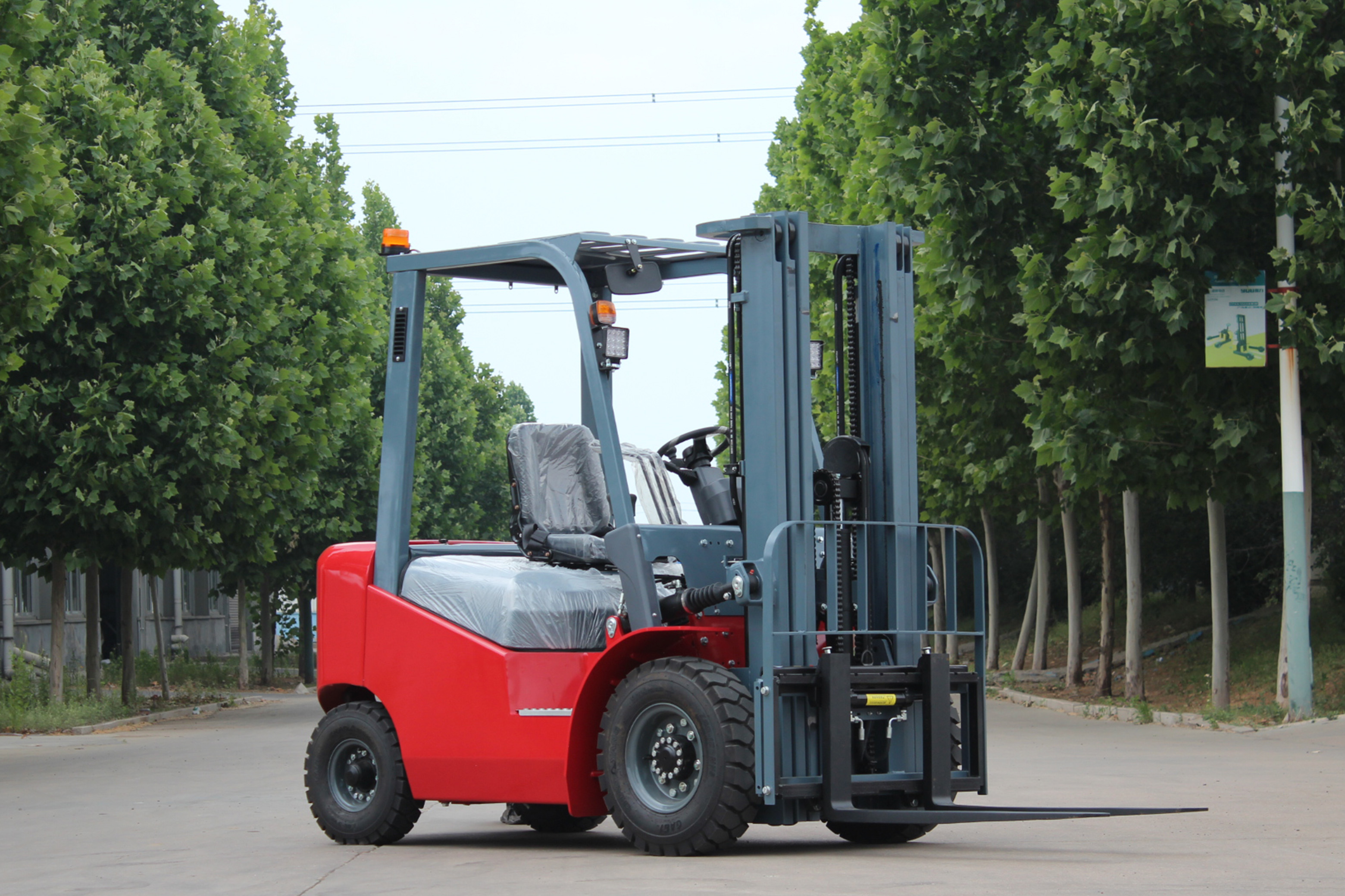 YJ-20 Fuel Forklift